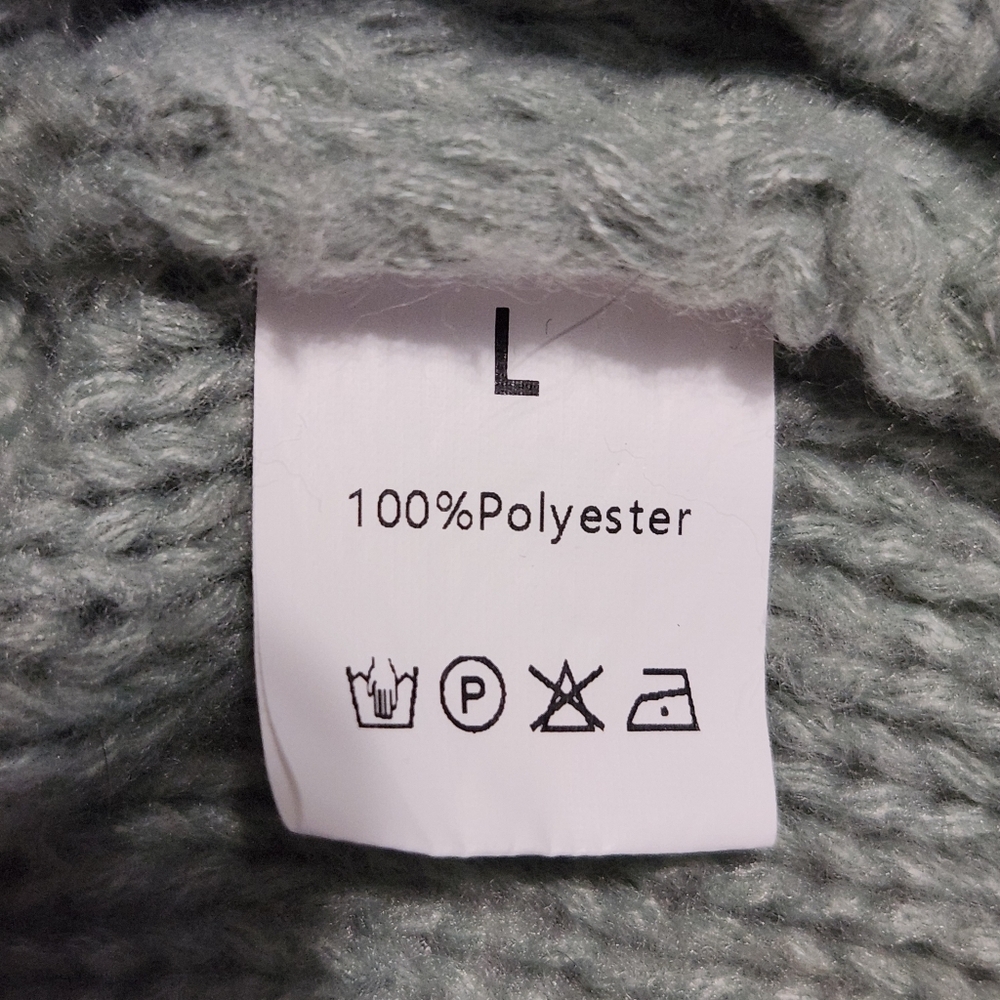 Women's V-Neck Knit Sweater - Green Size Large - Picture 2 of 9